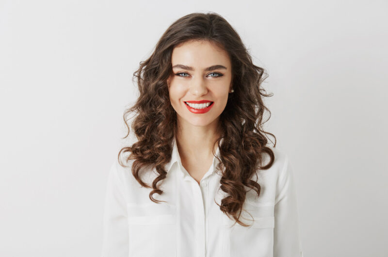 Jak ładnie wyglądać na co dzień? 12 trików urodowych