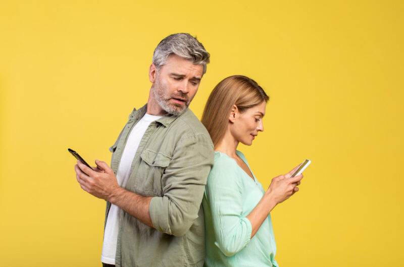 Jak wzbudzić zazdrość chłopaka lub męża? 12 sposobów