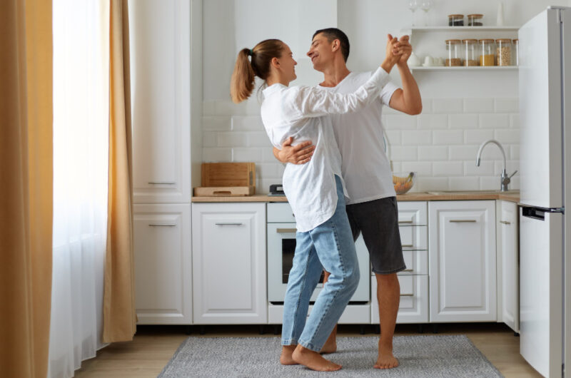 Co robić z chłopakiem w domu? 20 dobrych pomysłów